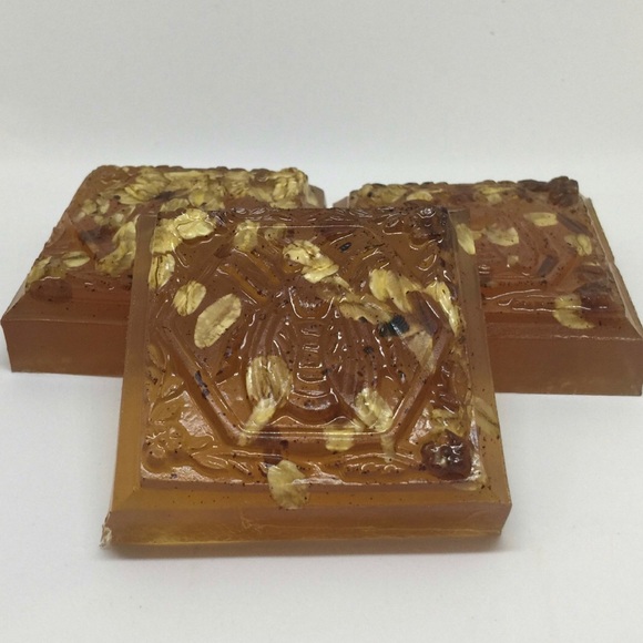 Honey 🍯Soap 🧼 - Picture 2 of 3